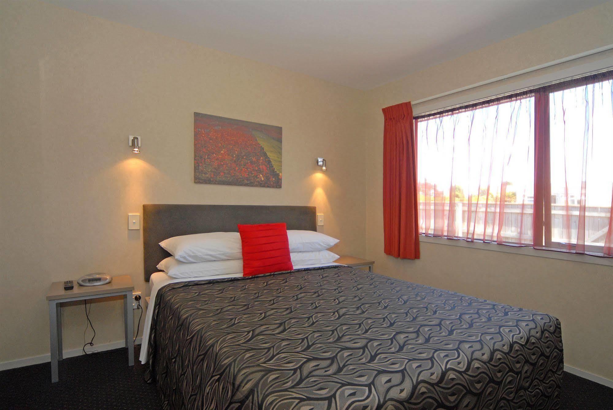 Omahu Motor Lodge Хейстингс Экстерьер фото